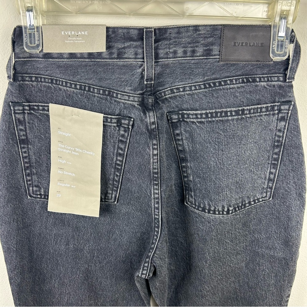 NWT Everlane The Curvy 90's Cheeky straight Jean washed black size: 29 regular - Picture 9 of 14